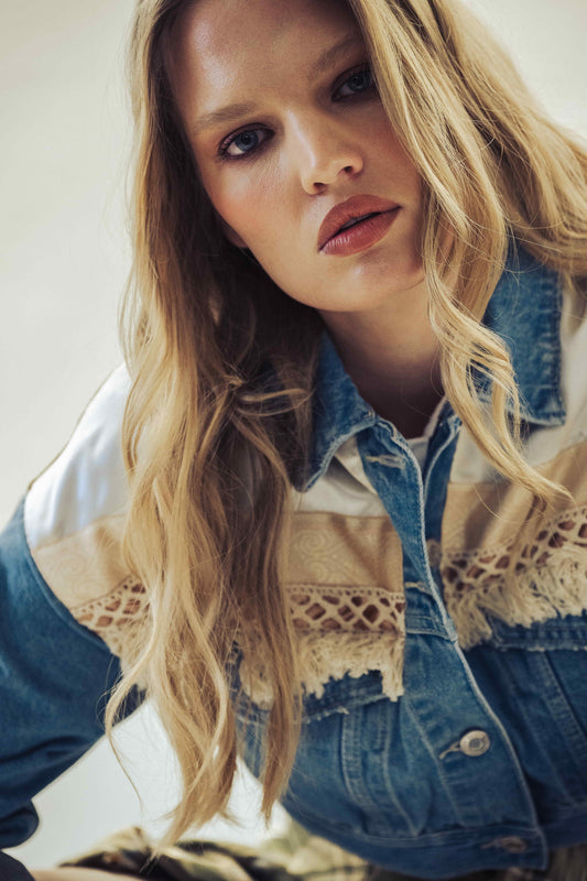 Boho Bunda Cropp Beige White