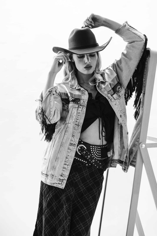 Boho Bunda Black Tassel Beige