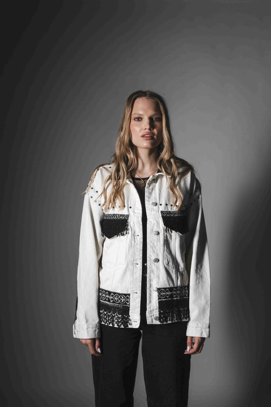 Boho Bunda White Black